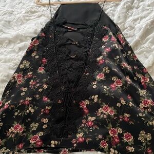 Cami NYC floral top